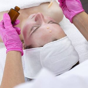 Vitamin C serum and mask