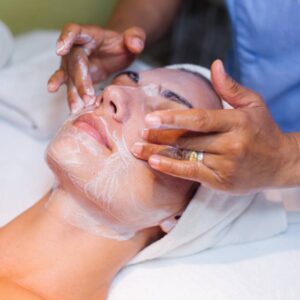 Shine Control Facial